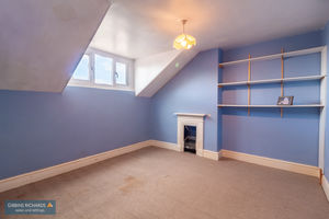 Bedroom- click for photo gallery
